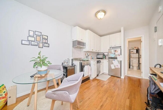 Building Photo - 1 bedroom in NEW YORK NY 10018