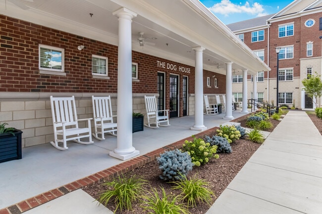 Building Photo - Meadow Branch Apartments