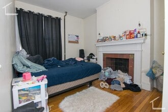 Building Photo - 62 Egmont St