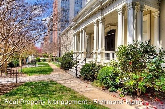 Primary Photo - 1 br, 1.5 bath House - 212 West Franklin S...
