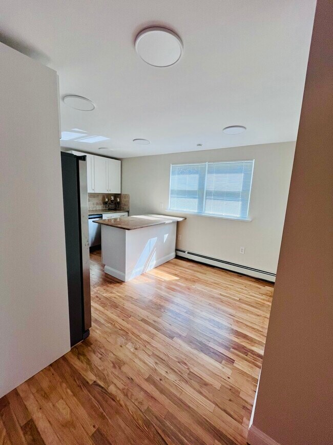 Foto del edificio - 340 Maple St