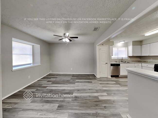 Building Photo - 4126 Pocahontas Dr