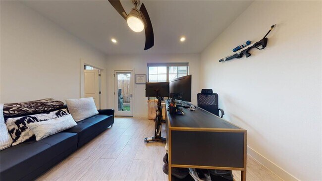Foto del edificio - 5422 Darling St