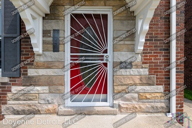 Foto del edificio - 3 br, 1.5 bath House - 18420 Ohio St.