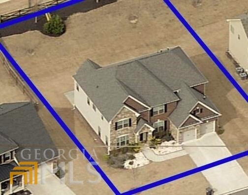 Building Photo - 2244 Derbyshire Dr