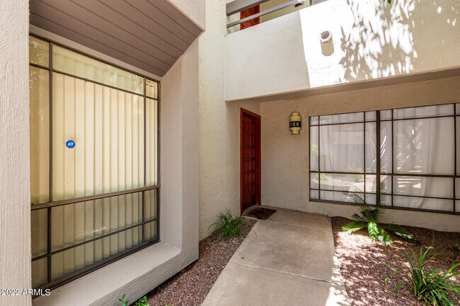 Foto del edificio - 5217 N 24th St