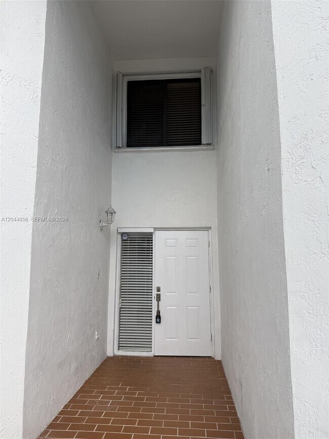 Building Photo - 9686 SW 138th Ave