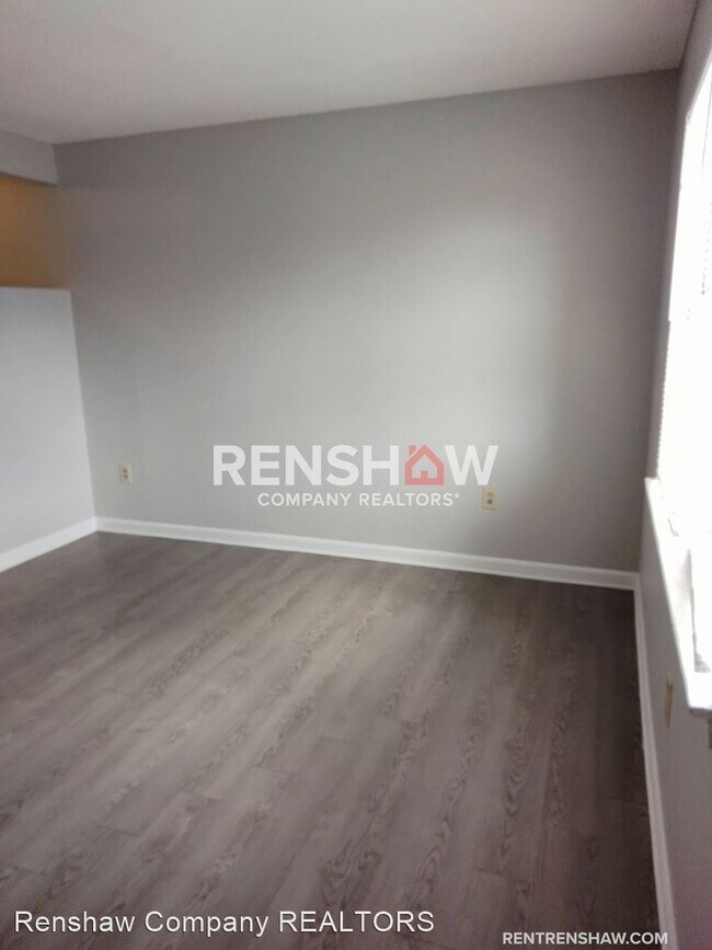 Building Photo - 4 br, 1 bath House - 1568 Stateline Rd W