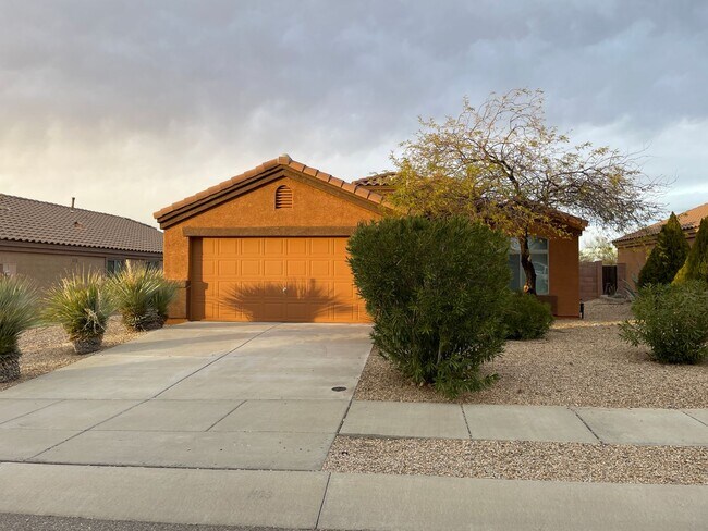 Foto del edificio - Beautiful Modern New 3Bdm 2Ba Home, Easy A...