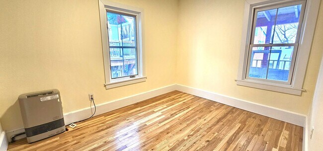 Building Photo - 103 North St