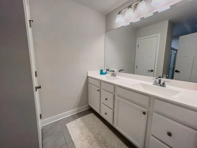 Foto del edificio - 307 Grand Palm Ln