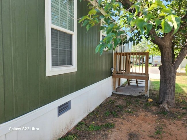 Building Photo - 1140 Gary Terrace