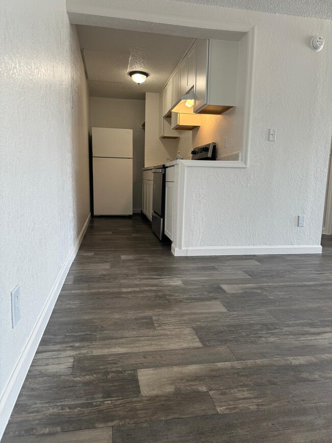 1 dormitorio - Blossom Corners Apartments