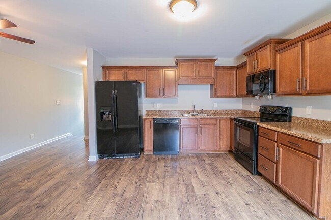 Foto del edificio - 1718 Thistlewood Dr