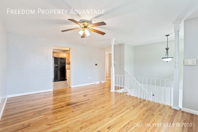 Building Photo - 238 Larue Dr