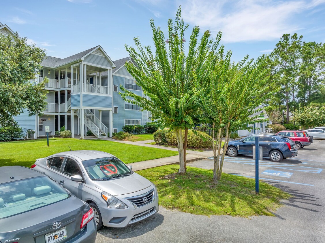 Building Photo - Spacious 1 Bedroom at Georgetown