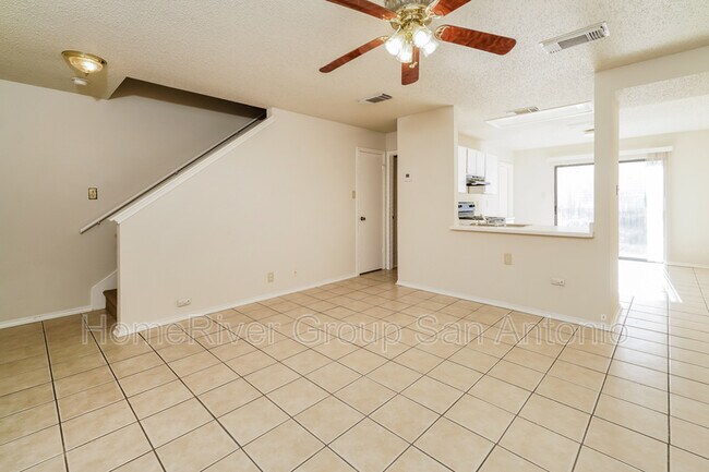 Building Photo - 5006 Kenton Trace