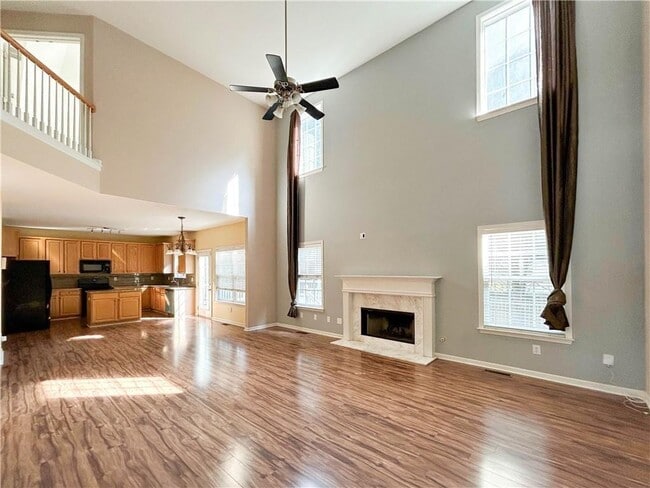 Building Photo - 3733 Roxtree Trace Dr NE