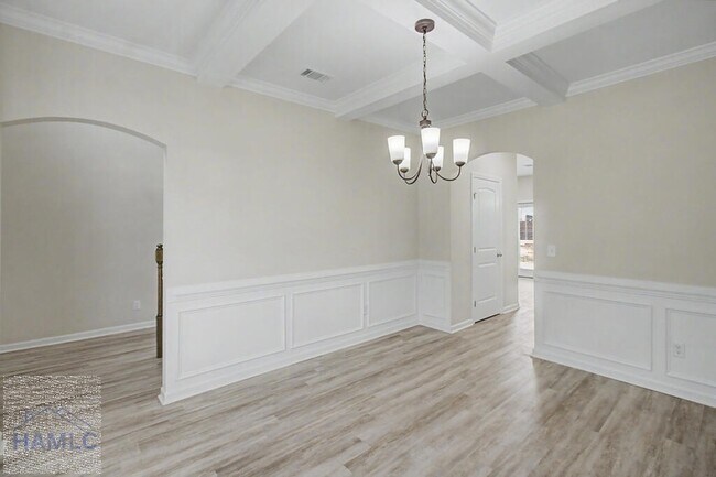 Building Photo - 319 Herty Ln