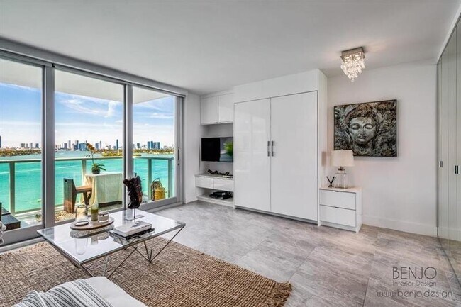 Foto del edificio - 1000 West Ave