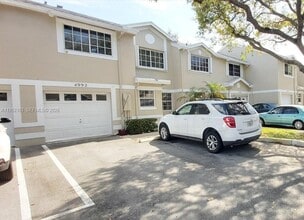 Building Photo - 4992 SW 123rd Terrace