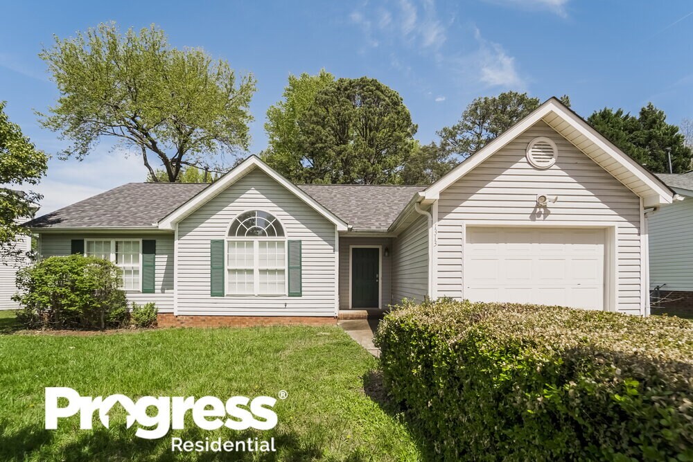 Primary Photo - 1313 Grass Meadows Ct