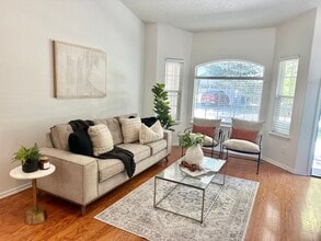 Building Photo - 7980 Ryegate Ct