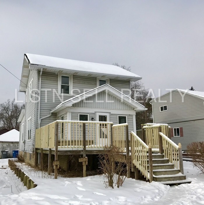 Foto principal - 5903 Douglas Rd