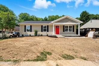 Building Photo - 6629 Ashbrooke Dr