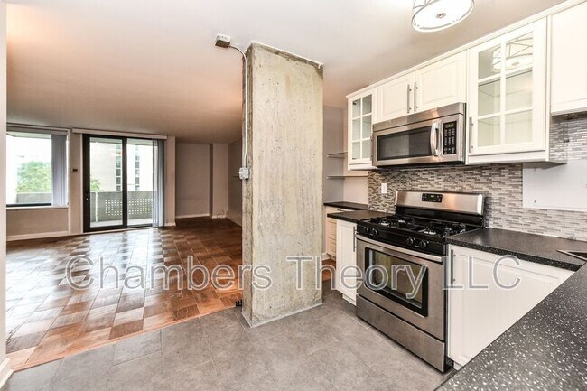 Building Photo - 1250 4th St SW