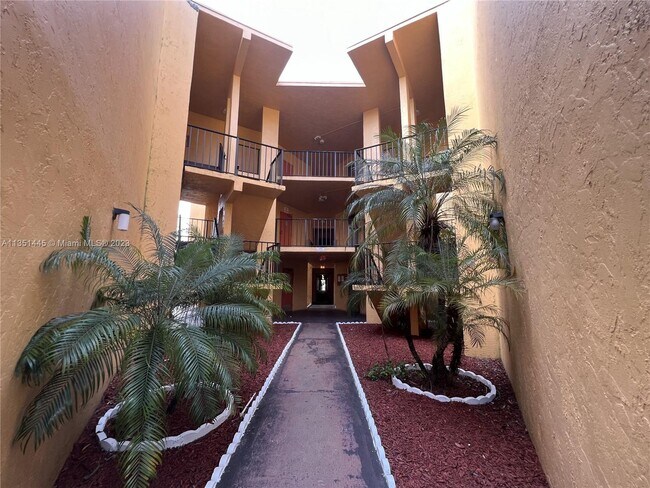 Foto del edificio - 4354 NW 9th Ave