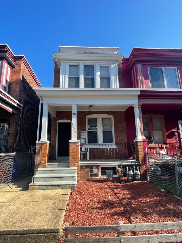 Primary Photo - 1452 Belleview Ave