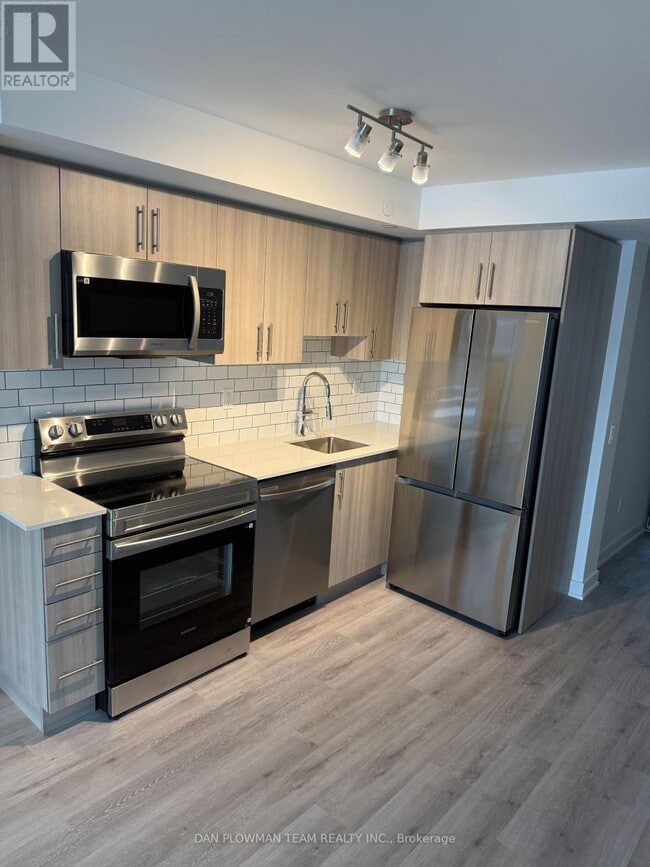 Building Photo - 1010 Sandy Beach Rd