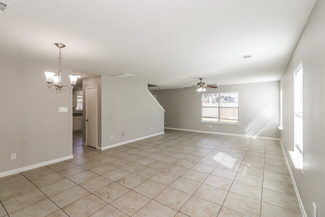 Foto del edificio - 20622 Bishops Gate Ln