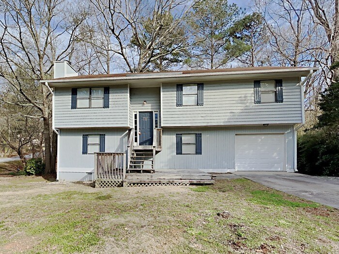 Primary Photo - 3231 Summer Wood Cir