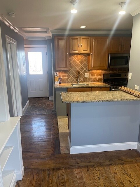 Foto del edificio - 584 Washington Ave