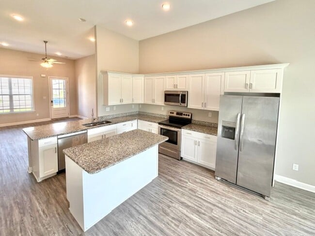 Photo - WindstoneEstateDr8771 Apartment