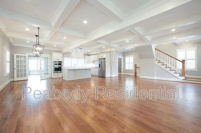 Building Photo - 2314 N Kenmore St