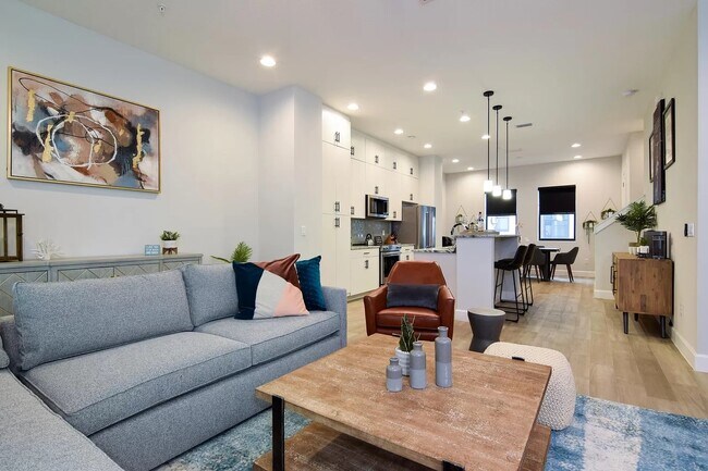 Foto del edificio - 1332 W Gray St