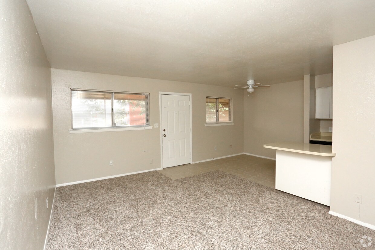 Newport Granada Apartments Apartments in Oklahoma City, OK