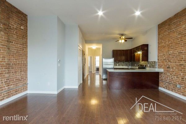 Building Photo - 543 3rd Ave