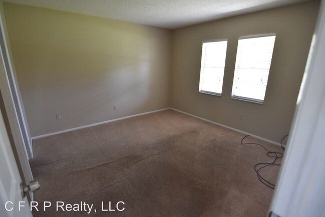 Foto del edificio - 3 br, 2 bath House - 423 Longwood Circle