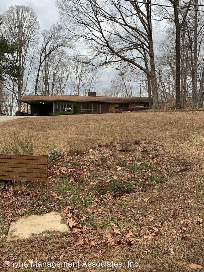 Building Photo - 4 br, 3 bath House - 4407 Laurel Hills Road