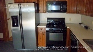 Building Photo - 148 S Meade St