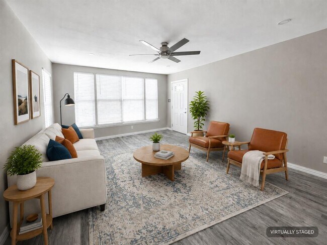 Foto del edificio - 4603 Leslie Ave