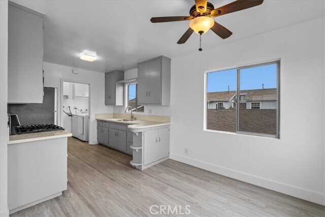 Foto del edificio - 853 W 23rd St