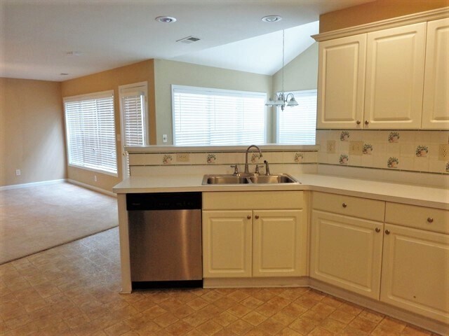 Foto del edificio - 2528 Howell Farms Way NW