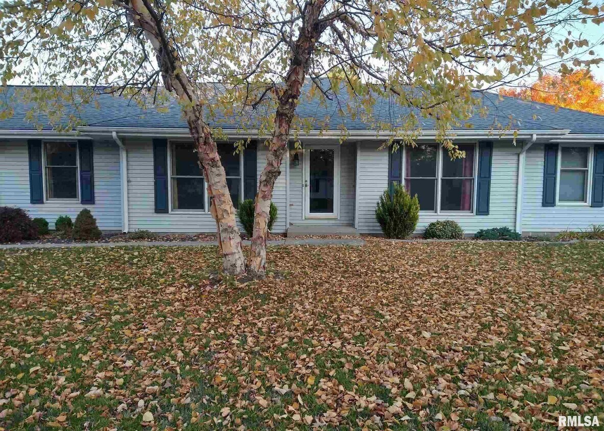 Primary Photo - 56 Chukar Dr