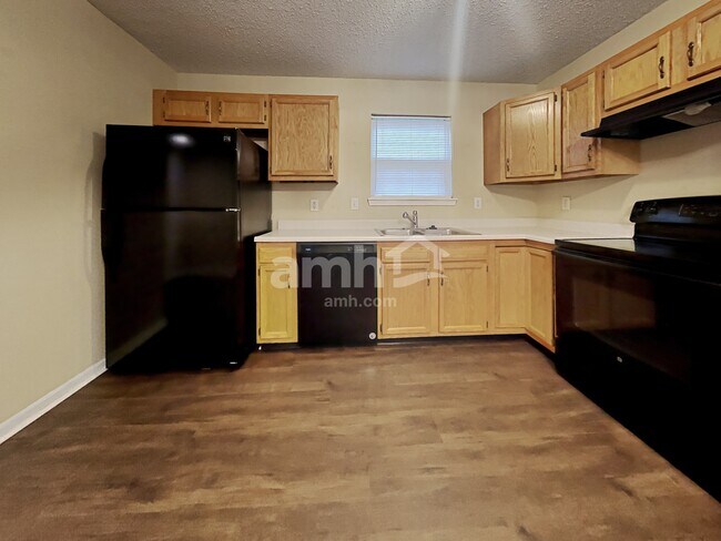 Foto del edificio - 12322 Running Springs Rd