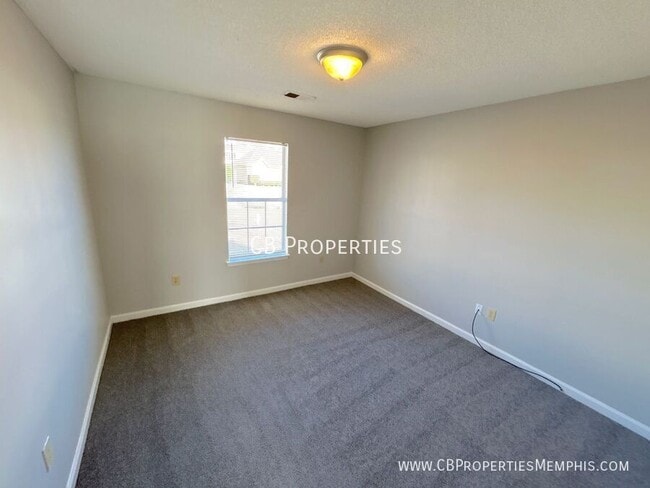Building Photo - 4267 Kings Valley Cove E